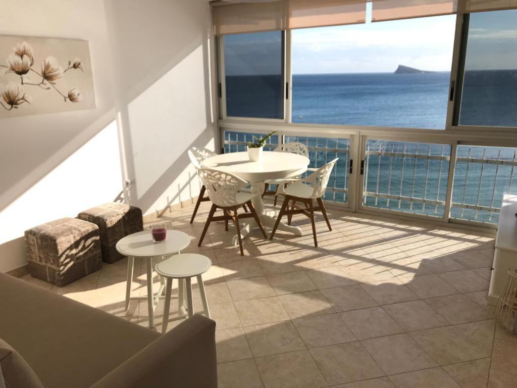בנידורם Los Fernandos, 1St Line Beachfront Poniente, 2 Bedroom Apartment Ocean Terrace מראה חיצוני תמונה