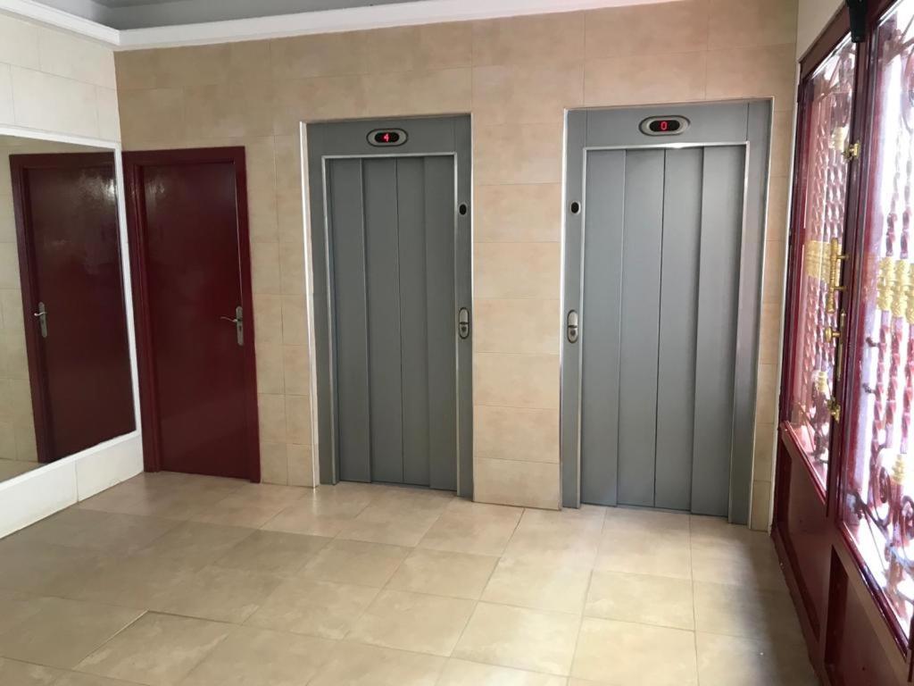בנידורם Los Fernandos, 1St Line Beachfront Poniente, 2 Bedroom Apartment Ocean Terrace מראה חיצוני תמונה