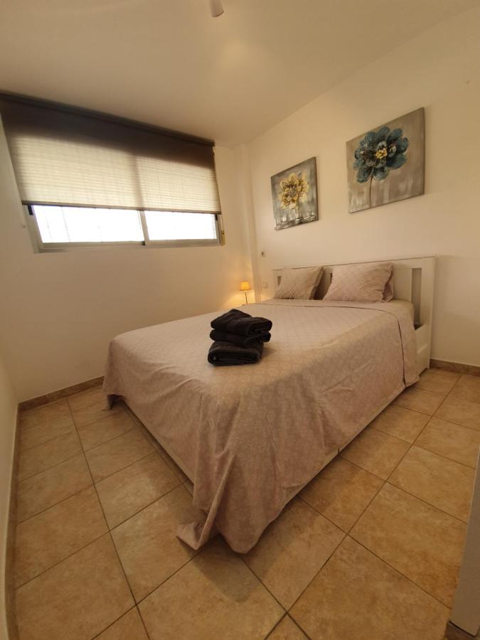 בנידורם Los Fernandos, 1St Line Beachfront Poniente, 2 Bedroom Apartment Ocean Terrace מראה חיצוני תמונה
